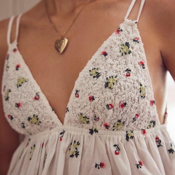 NWT Free People Out of Town Embroidered Cami - Picture 4 of 6